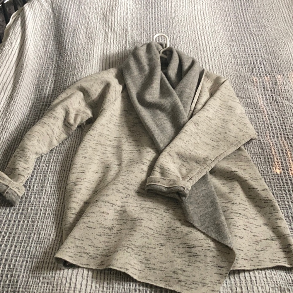 Soft waterfall jacket